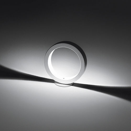 Lampe de table - ASSOLO - CINI&NILS - en aluminium / contemporaine / d'intérieur