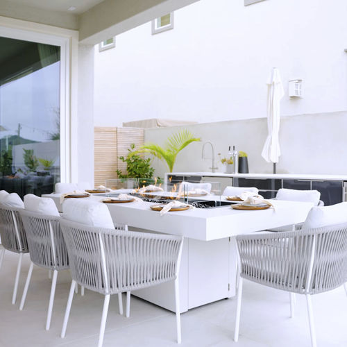 Table à manger contemporaine - GIN 90 (DINING) - EcoSmart Fire - en teck / en béton / avec piètement en bois