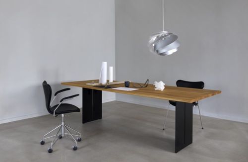 Table contemporaine - HOBRO - SPEKVA - en noyer / en chêne / en bois massif