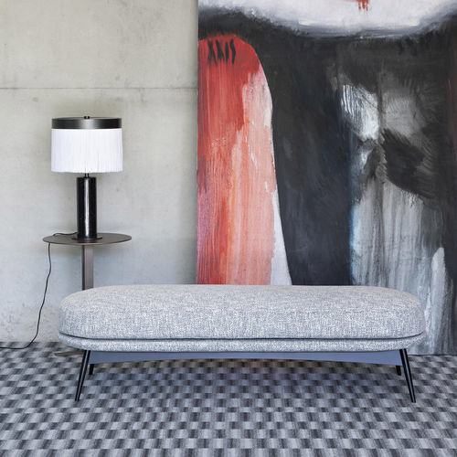 Banquette contemporaine - OLTREMARE - saba - en tissu / avec piètement en métal peint / en MDF