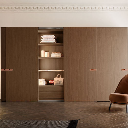 Armoire d'angle - ICONA  - PIANCA - contemporaine / en bois laqué brillant / à porte coulissante