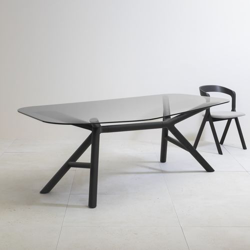 Table contemporaine - Otto - miniforms - en verre / avec piètement en noyer / avec piètement en frêne