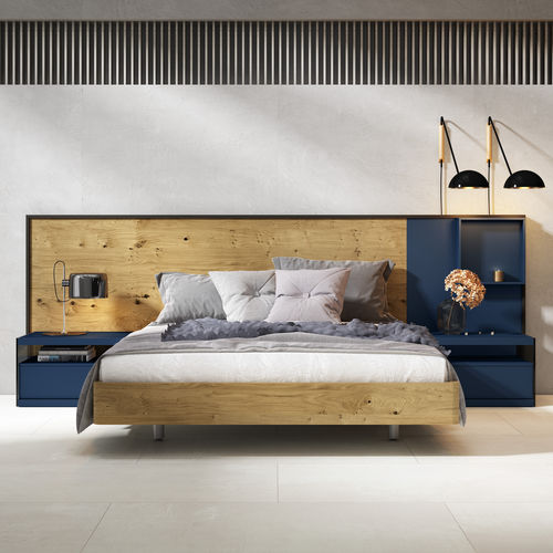 Tête de lit pour lit double - EVER: Comp. 102 - MUEBLES MESEGUE, S.A. - contemporaine / en bois / tapissée