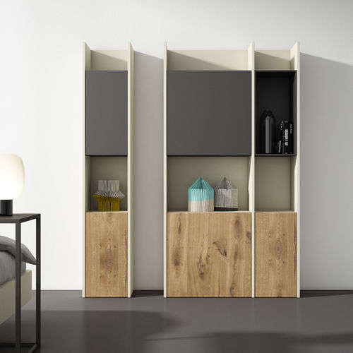 Étagère contemporaine - S&Iacute;NTESIS - MUEBLES MESEGUE, S.A. - en MDF laqué / en placage de bois / pour le télétravail