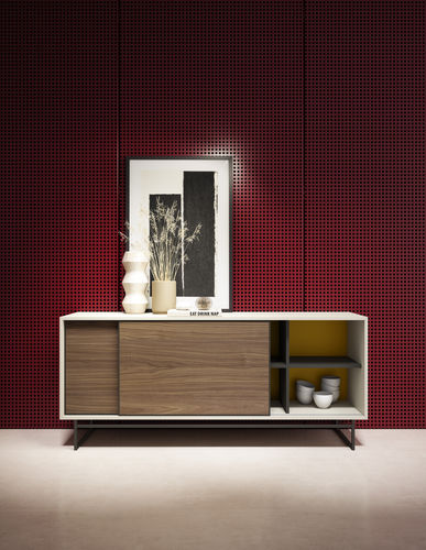 Buffet contemporain - SLIDE - MUEBLES MESEGUE, S.A. - en bois / sur mesure / modulaire