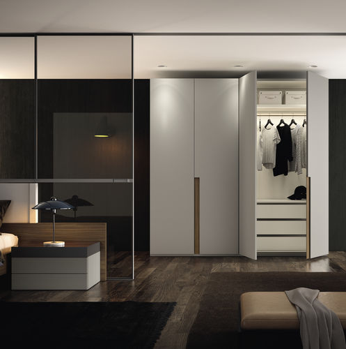 Armoire modulable - HALF 201 - MUEBLES MESEGUE, S.A. - contemporaine / en bois laqué / à portes battantes