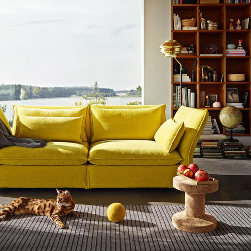 Table d'appoint contemporaine - FAMILY - vitra USA - en liège / avec piètement en liège / ronde