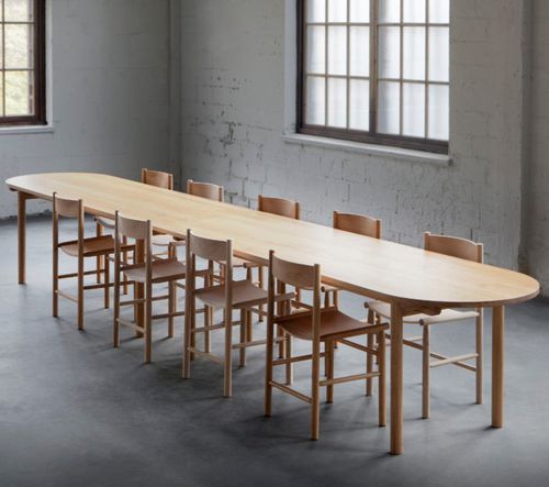 Table contemporaine - BASIC - Nikari - en chêne / en frêne / avec piètement en chêne