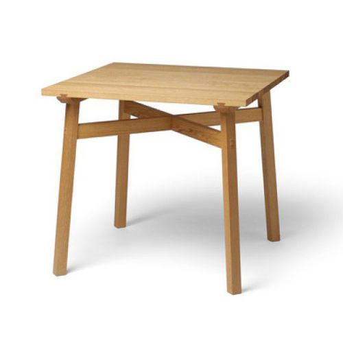 Table contemporaine - ARKIPELAGO KVTP1-2 - Nikari - en chêne / rectangulaire / d'extérieur