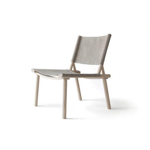 Chauffeuse contemporaine - DECEMBER - Nikari - en frêne / par Jasper Morrison / par Wataru Kumano