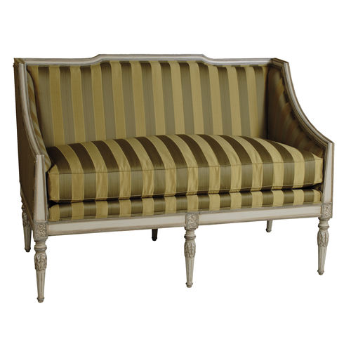 Canapé de style Louis XVI - ESTER : RÉF. 17112 - OVATION Paris - en tissu / multicolore / 3 places