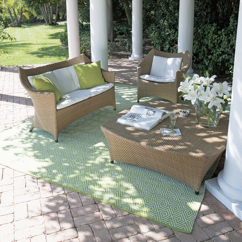 Canapé classique - AMARI VITA - JANUS et Cie - de jardin / multicolore / en fibres synthétiques