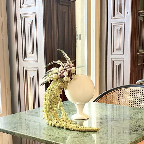 Vase contemporain - SOUVENIR_white gloss - neo - en céramique / fait main / de table