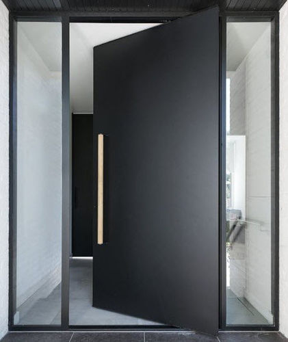 Porte d'entrée - Amsterdam, the Netherlands - FritsJurgens - en bois / pivotante à axe excentré / contemporaine