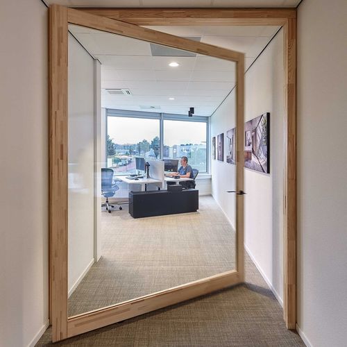 Porte d'intérieur - FritsJurgens - en bois / en acier / pivotante à axe excentré