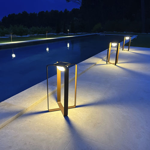 Lanterne solaire - XY - aralia - LYX luminaires - contemporaine / en acier / en acier peint