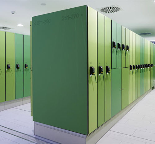 Casier vestiaire en mélaminé - AUEBAD KASSEL - Schaefer-Trennwandsysteme - pour établissement public