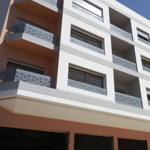 Garde-corps en aluminium - BPLAN - en tôle perforée / d'extérieur / pour balcon