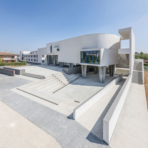 Sol en béton - PAVILUX® - ISOPLAM SRL - pour extérieur / d'intérieur / industriel