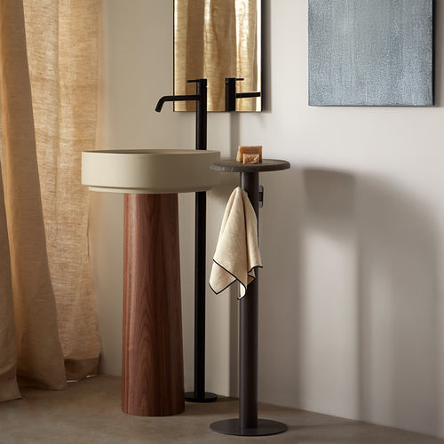 Piédestal design - OASIS EXENTO - SANYCCES - en noyer américain / pour vasque
