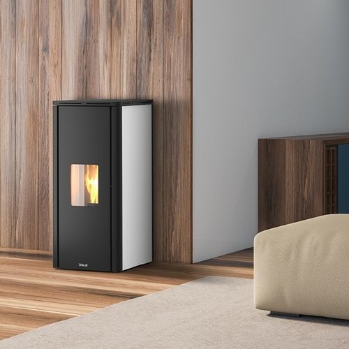 Poêle à granulés - FATA - UNICAL AG S.p.A. - 0 - 5 kW / 5 kW - 10 kW / 10 kW - 20 kW