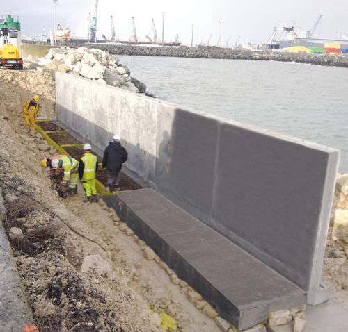 Mur de soutènement en béton armé - LG BETON - modulaire / préfabriqué