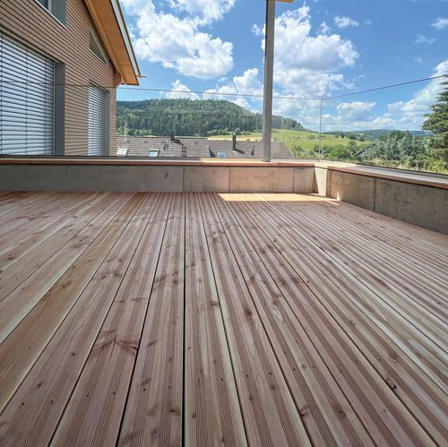Lame de terrasse en pin - 9 series - Braun Wuerfele - en mélèze / en douglas / aspect bois