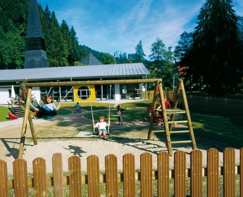 Balançoire en pin - Sarah - Braun Wuerfele - pour parc de jeux / double