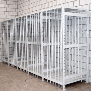 Porte-tableau - POLE SHELVING - staba Arte