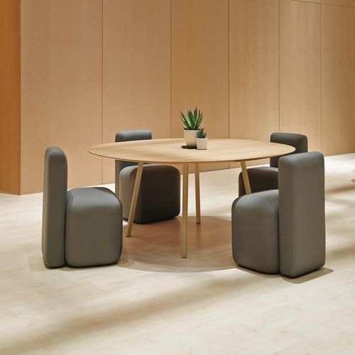 Table contemporaine - MAARTEN - Steelcase EMEA - en wengé / en chêne naturel / en frêne