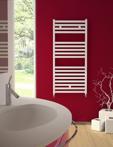 Sèche-serviettes à eau chaude - Q-BAD - Agis - contemporain / en métal / mural