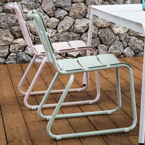 Chaise contemporaine - 100 101 CORAIL - OASIQ - d'extérieur / en aluminium / avec piètement en aluminium