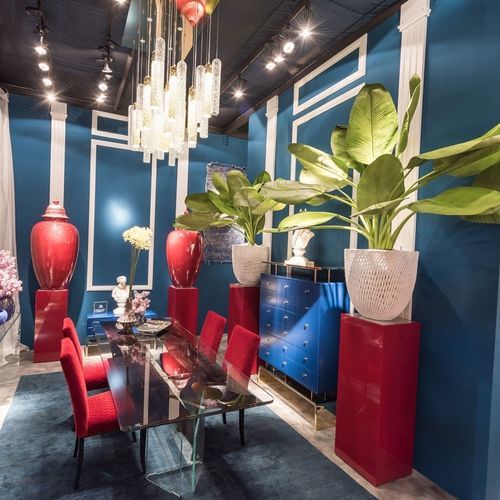 Piédestal contemporain - VALENTINO - VGnewtrend - en métal laqué / pour sculpture / Fabriqué en Italie