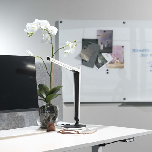 Lampe de bureau - TULIP  - Götessons - en métal / contemporaine / d'intérieur