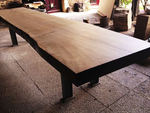 Table contemporaine - KUB BRASERO - en bois / rectangulaire / de jardin