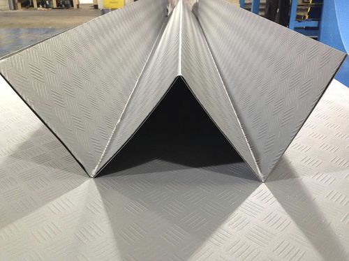 Gouttière en acier - WeatherFAST Ltd - PVC / à profil en V