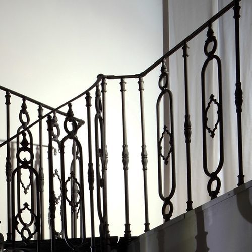 Garde-corps en fonte - BR 05 - Ghisarredo - de type balustrade / d'intérieur / d'extérieur