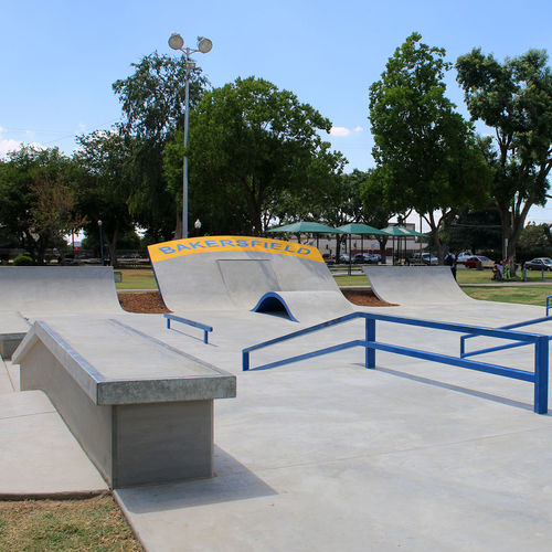 Skatepark en béton - PLANZ PARK - Spohn Ranch Skateparks