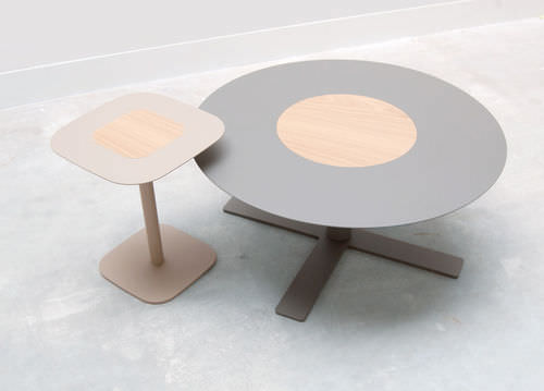 Table basse contemporaine - BLUSH - SPELL - en bois / ronde / résidentielle