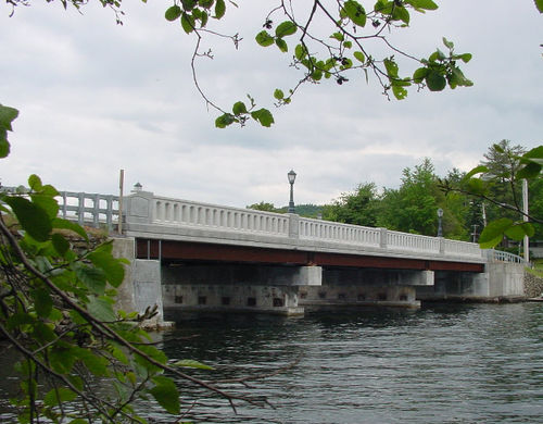 Pont en béton armé - THE SAGAMORE - The Fort Miller Co. - en béton préfabriqué / à poutres