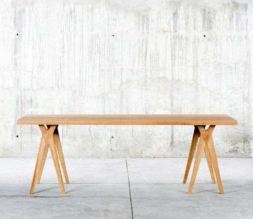 Table à manger contemporaine - YOY   - qowood - en chêne / en noyer / en bois massif