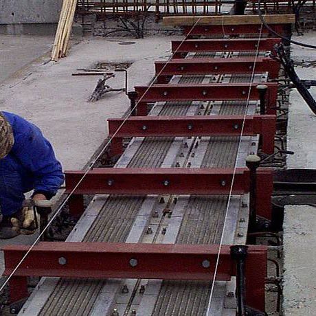 Joint de dilatation en métal - MAT MULTIPLE-SEAL - Maurer SE - pour construction de pont / routier / carrossable