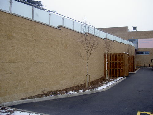Mur de soutènement en béton - TITAN  - Phi Group - modulaire / finition pierre