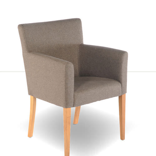 Fauteuil classique - GUZZ - Jankurtzmöbel - en textile / en cuir / en hêtre
