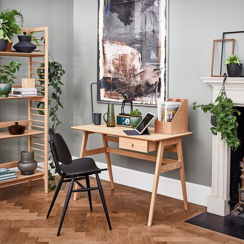 Bureau contemporain - BALLATTA - ercol - en chêne / avec rangement / pour le télétravail