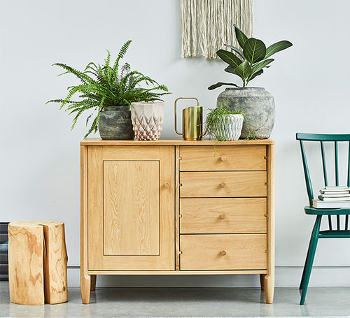 Buffet contemporain - CAPENA - ercol - en chêne / avec étagère