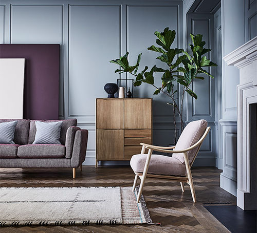 Fauteuil contemporain - MARINO - ercol - en tissu / en frêne / avec coussin amovible