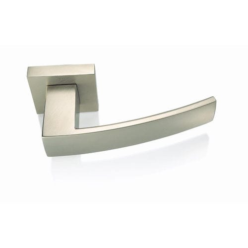 Poignée de porte - MY - M&T 1997, a.s. - en laiton / contemporaine