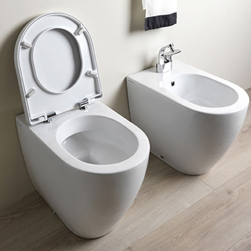 WC près du mur - LINK GOCLEAN®  - FLAMINIA - en céramique / par Giulio Cappellini / résidentiel