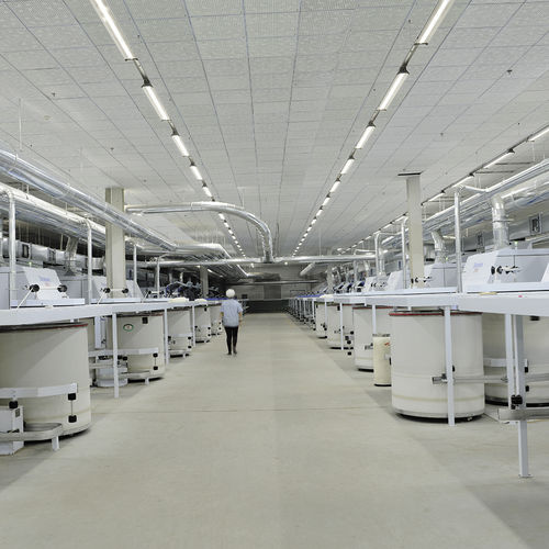 Luminaire apparent - STILLA - Esse-ci - suspendu / à LED / linéaire